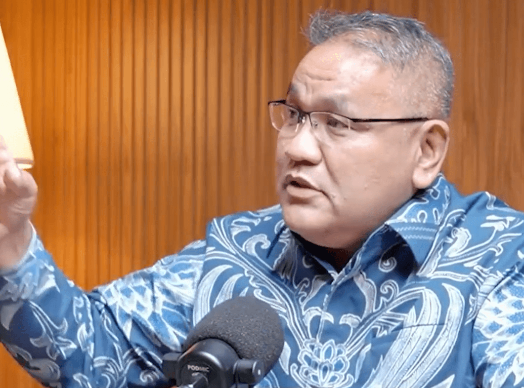 Teguh Santosa Holopis