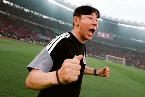 Shin Tae Yong Holopis