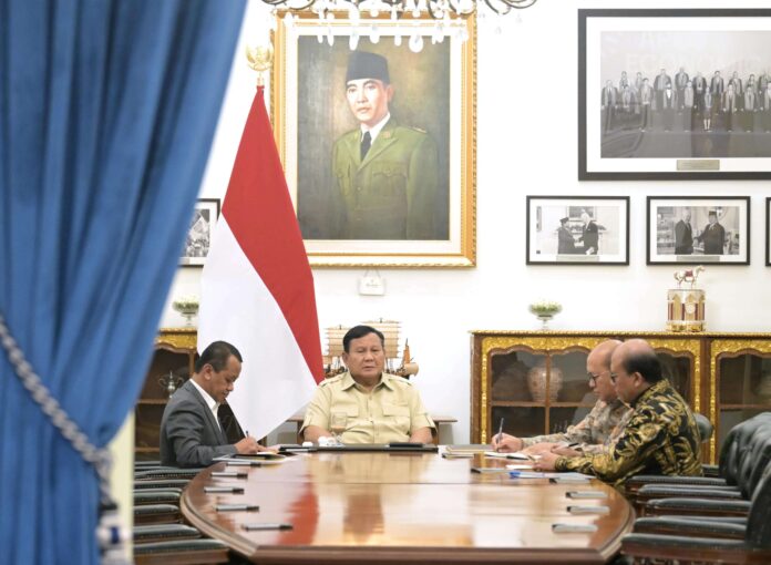 Bahlil Dan Prabowo Di Istana Holopis