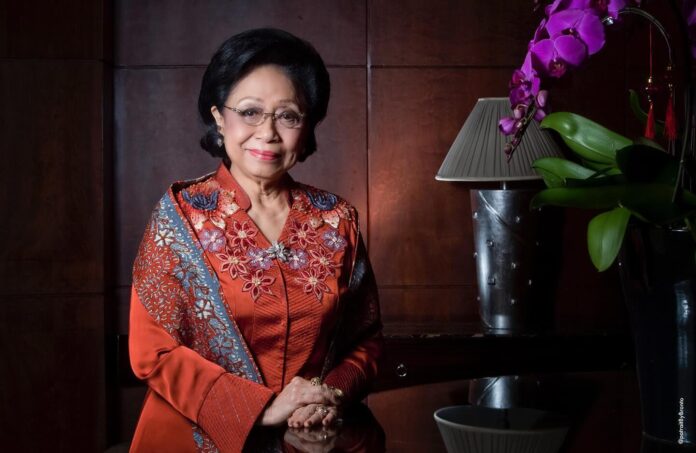 Dr. H.c. Martha Tilaar Holopis
