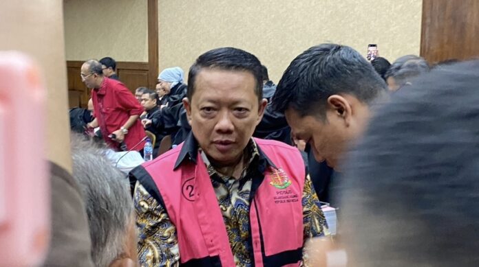 Febrie Adriansyah Holopis