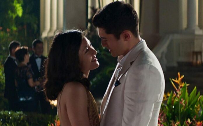 Holopis Crazy Rich Asians