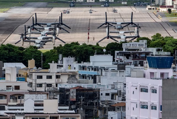 Holopis Tentara As di Okinawa