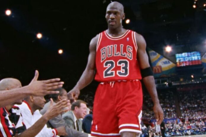 Jersey Michael Jordan Holopis