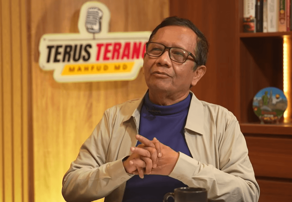 Mahfud Md 4 Holopis