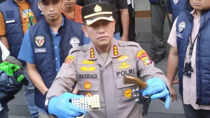 Penembakan Di Kampung Ambon 2 Holopis