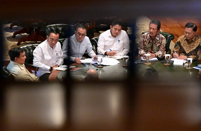 Prabowo Ratas Di Hambalang Holopis