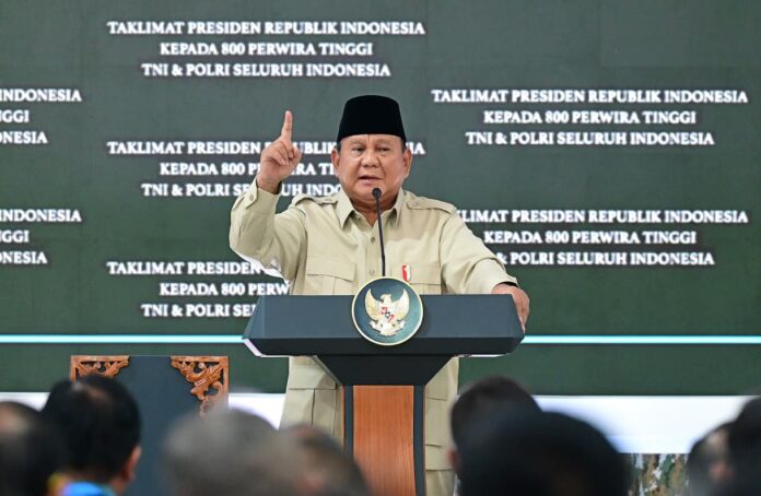 Prabowo Subianto Holopis